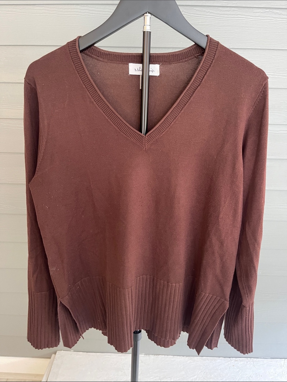 Melissa Paige Women's V-Neck Sweater in Dark Brown Size Medium
